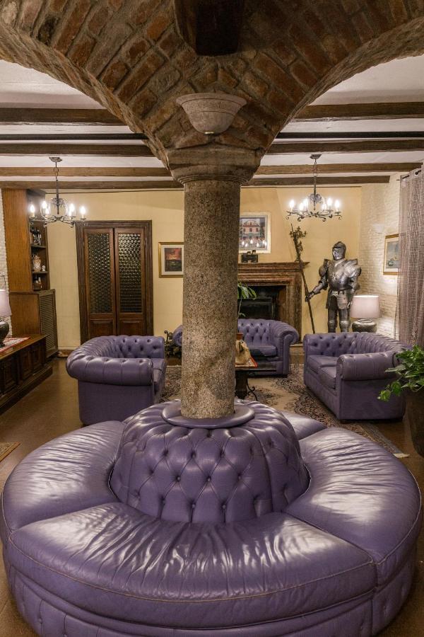 Hotel Il Telegrafo Melegnano Bagian luar foto